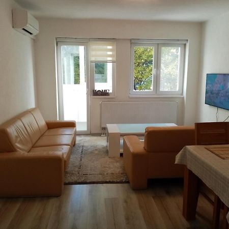 Apartment Azra - Sarajevo, Ilidza ภายนอก รูปภาพ