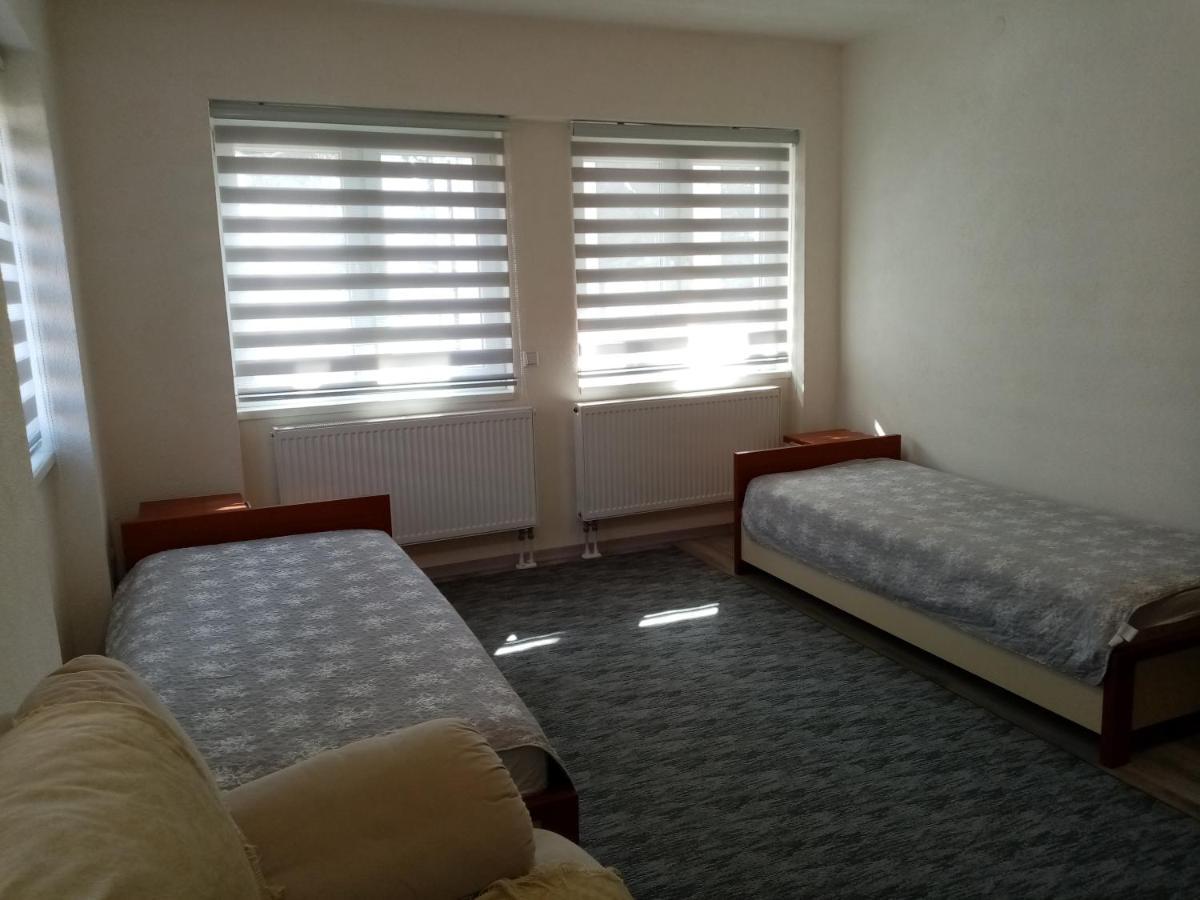 Apartment Azra - Sarajevo, Ilidza ภายนอก รูปภาพ