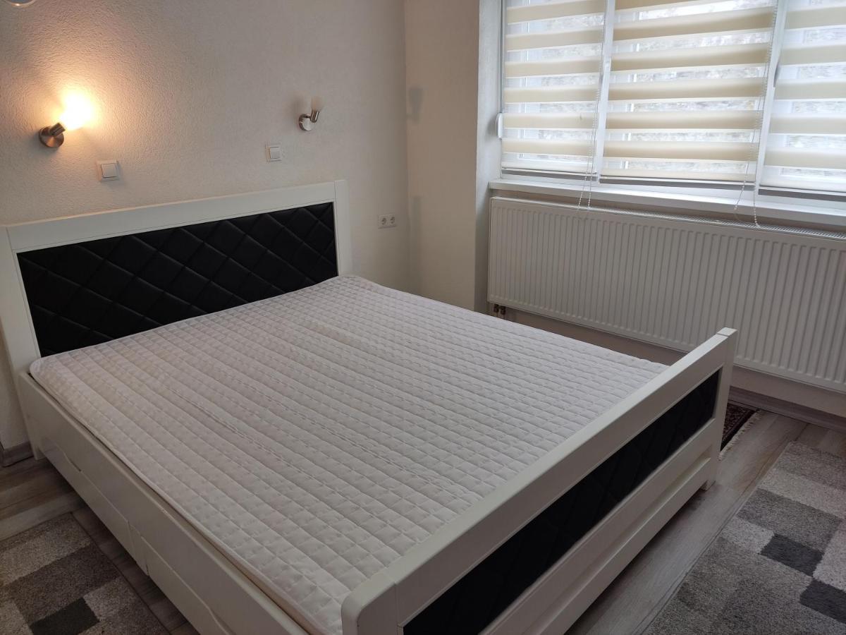 Apartment Azra - Sarajevo, Ilidza ภายนอก รูปภาพ