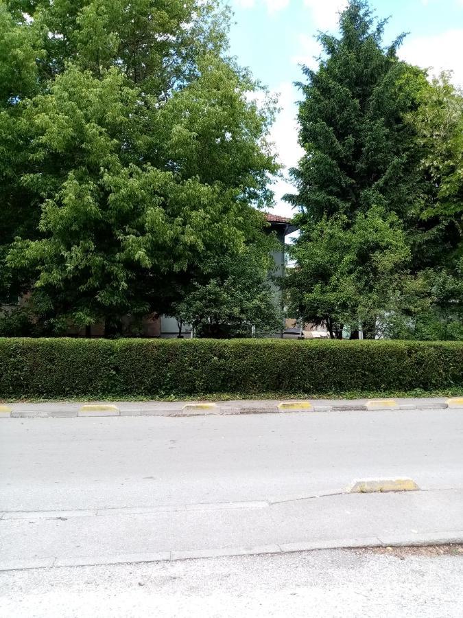 Apartment Azra - Sarajevo, Ilidza ภายนอก รูปภาพ