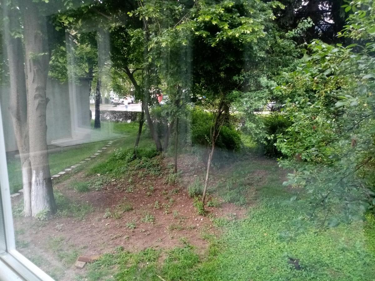 Apartment Azra - Sarajevo, Ilidza ภายนอก รูปภาพ